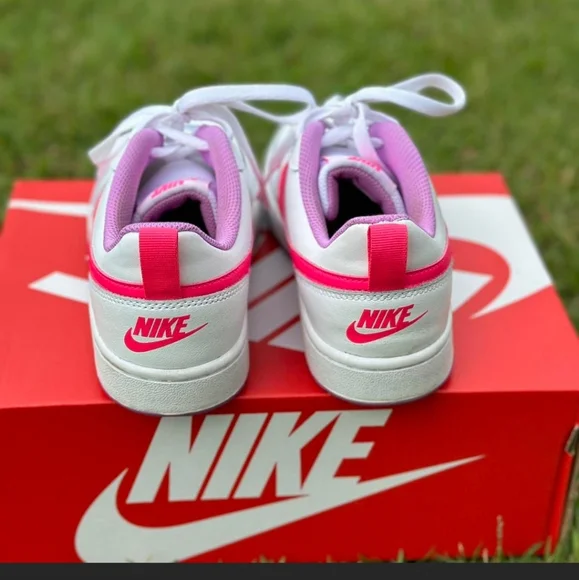 WOMEN'S SIZE 7 NIKE COURT BOROUGH LOW 2 (GS] - Picture 5 of 7